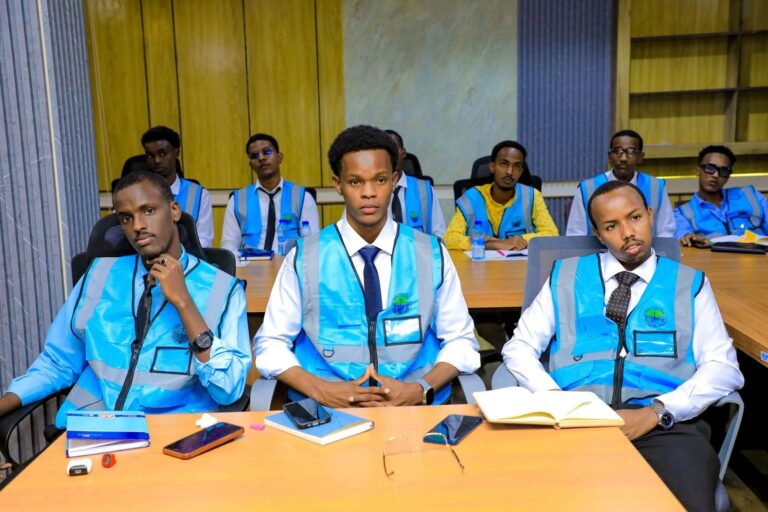 Students Begin Week-Long Aviators Development Program with SCAA and UNSOS